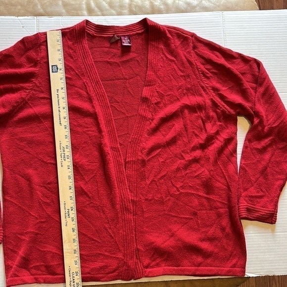 Merona-size XL-Red Long sleeve cardigan sweater. 55% acrylic, 45% cotton. - Picture 7 of 7